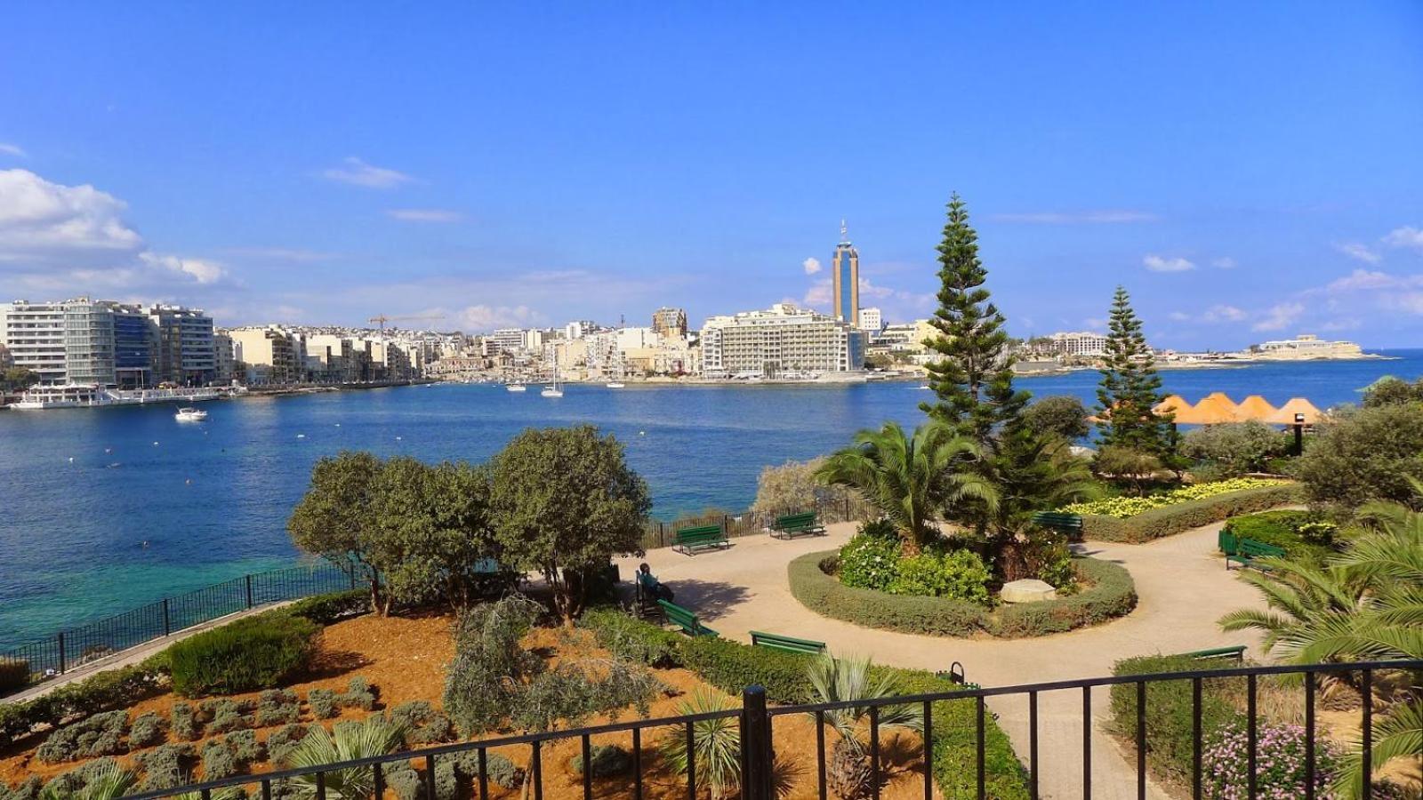 Stunning 2Br Holiday Penthouse In Central סליאמה מראה חיצוני תמונה